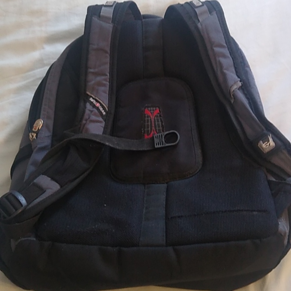 Swiss Gear Backpack - image 4